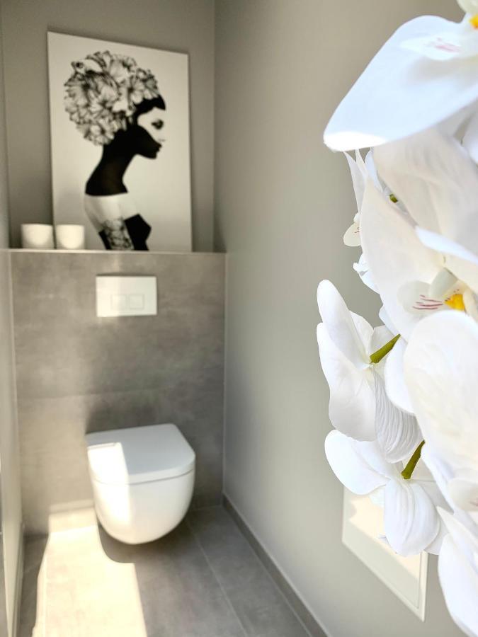 Apartmán Six - One Seven Koblenc Exteriér fotografie